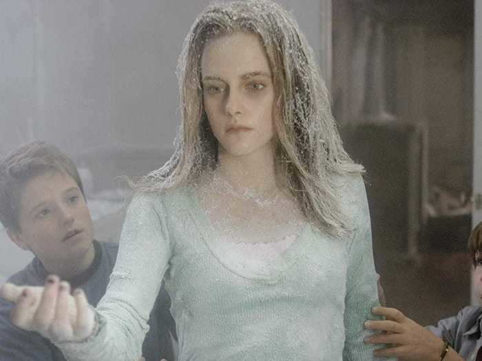 She played Lisa in "Zathura: A Space Adventure" (2005).