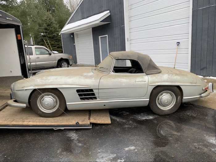 Even in its somewhat sorry condition, it sold for its full asking price of $1.095 million through Gullwing Motor Cars in New York City.