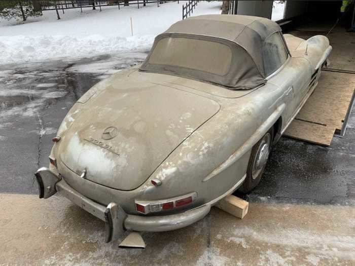 According to the seller, the car spent some time in Chicago before it was bought by its longtime owner.