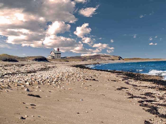 In 2015, Rhode Island beachgoers experienced an inexplicable blast that some conspirators find suspicious.