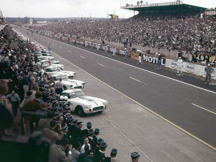 Also in 1960, the model made its debut at the world-famous 24 Hours of Le Mans race in France with three race-prepped Corvettes.