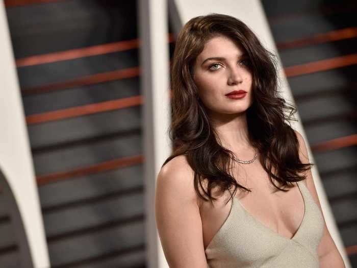 42. Memphis Eve Sunny Day Hewson