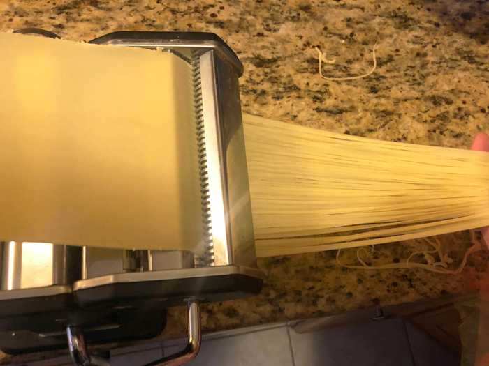 Next, it was time to cut the lengthy and thin dough into pasta noodles.