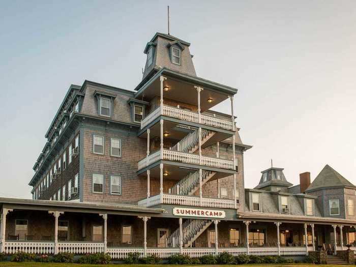 Summercamp, Oak Bluffs - Martha