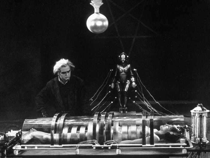 "Metropolis" is a 1927 silent movie about a futuristic city that holds up today.