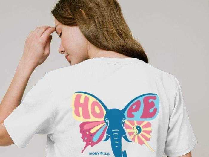 Ivory Ella is giving back 100% of net proceeds from the sale of its HOPE charity tee to support Project Sunshine.