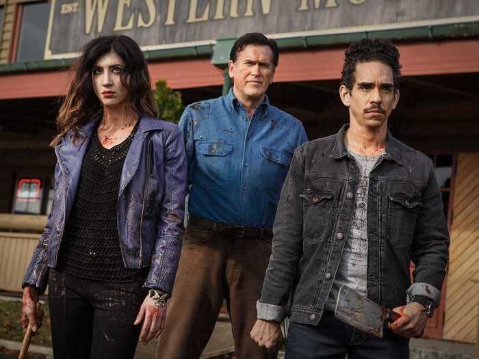 101. "Ash vs the Evil Dead" (Starz)