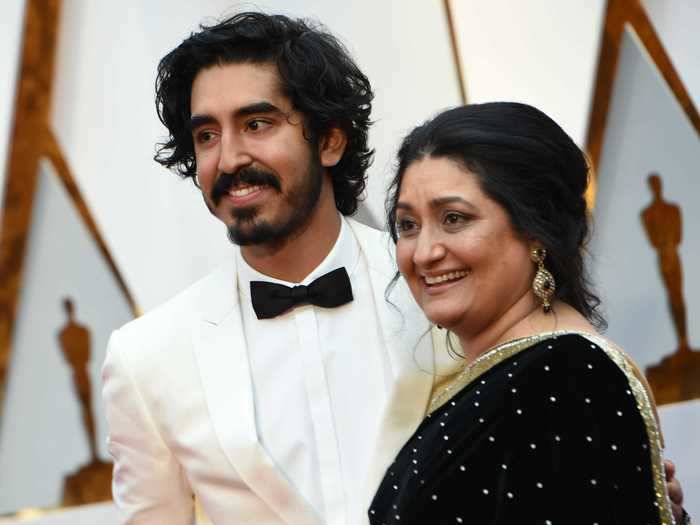 Dev Patel arrived at the 2017 Oscars with his mother, Anita Patel.