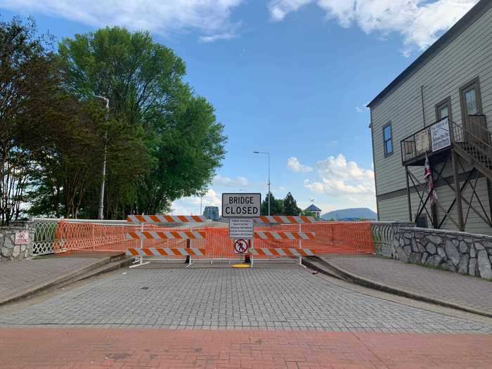 Even the nearby Walnut Street Bridge, one of Chattanooga