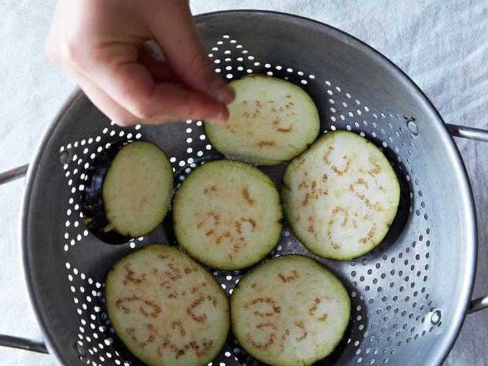 A strainer can be used to keep small pieces of food together while frying.