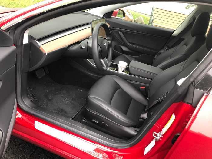 The interior is actually quite minimalist, and for this trim level, back is the cheapest option. Tesla makes its own seats, and their rather comfy.