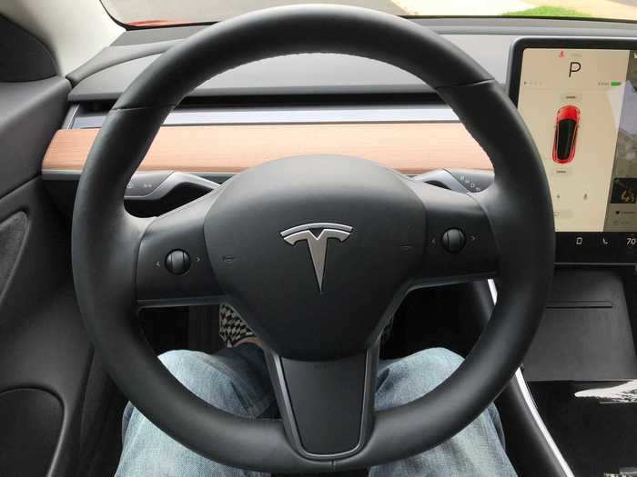 The steering wheel is a miracle of simplicity, with just two, customizable thumb-wheels controlling an assortment of features.