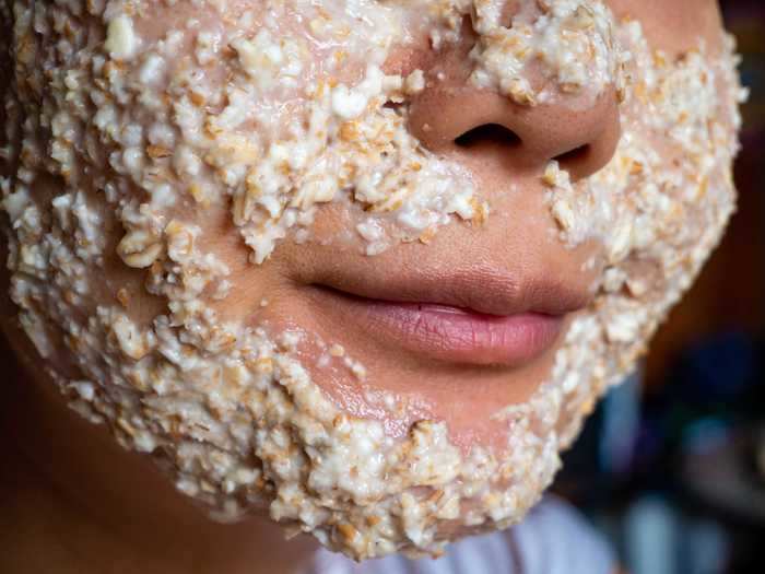 You can make a cleansing face mask with items you find in your kitchen, like oatmeal, yogurt, and apple cider vinegar.