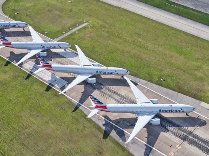 As helicopter operators charge by the hour, Luten planned ahead for each visit by using Google Earth to get a sense of what the view would be like at different altitudes and with different camera lenses.