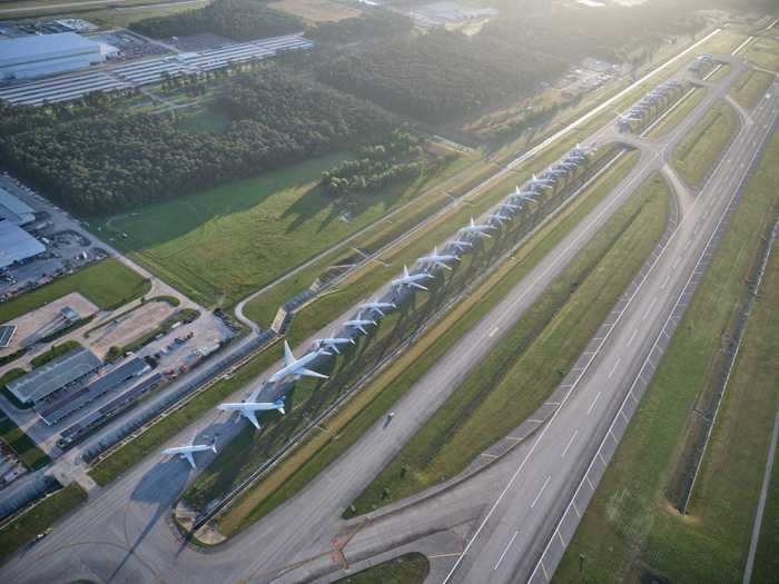 Luten did say that Houston was one of the more difficult airports to photograph due to the lack of helicopter operators in the immediate vicinity.