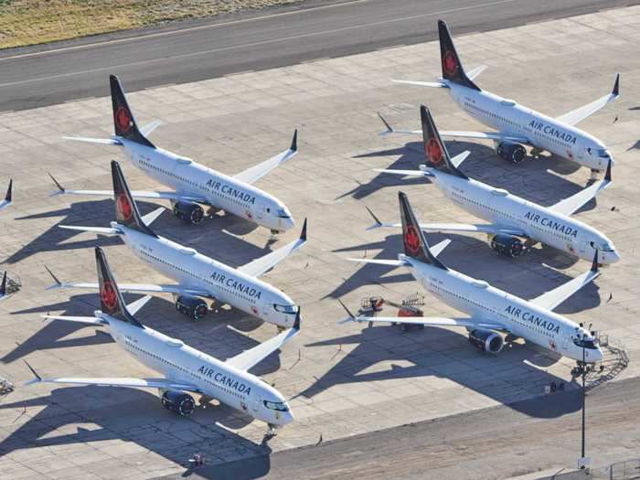 Arriving arrived before the influx, the Air Canada Max aircraft received preferential parking on the tarmac rather than on the grass like most other arrivals.