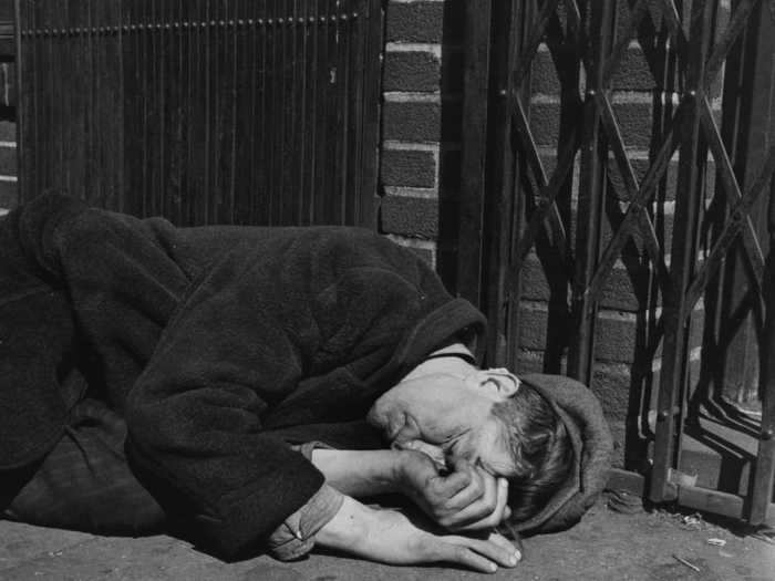 The Depression had a significant impact on the psychology of jobless men, who struggled to provide for their families as cultural breadwinners. Some turned to alcohol to cope, while others became abusive or gave up hope altogether.