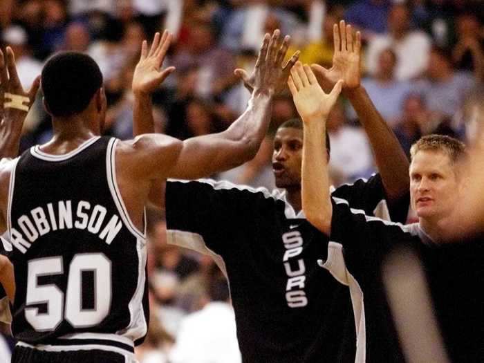 Once his time in Chicago ran its course, Kerr moved on to play with David Robinson and Tim Duncan for Gregg Popovich