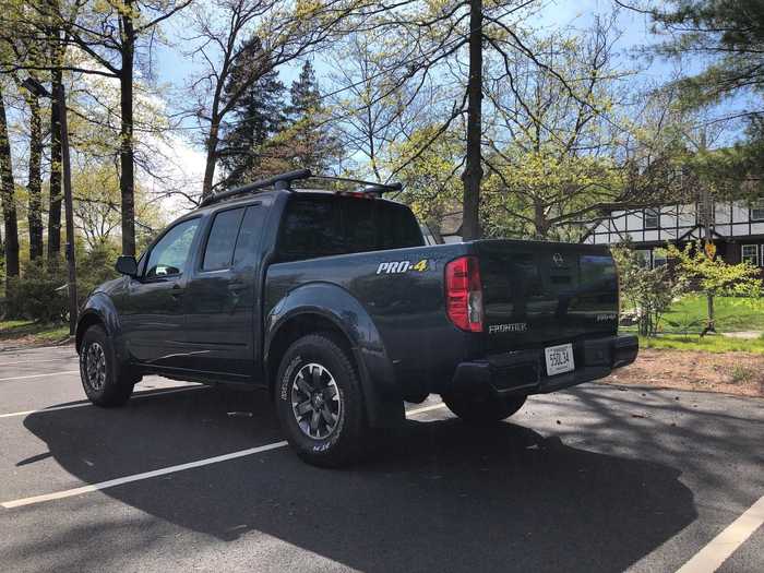 The Frontier presents a nice, sporty stance. It looks wrong in a suburban parking lot; it should instead be out in the wilderness.