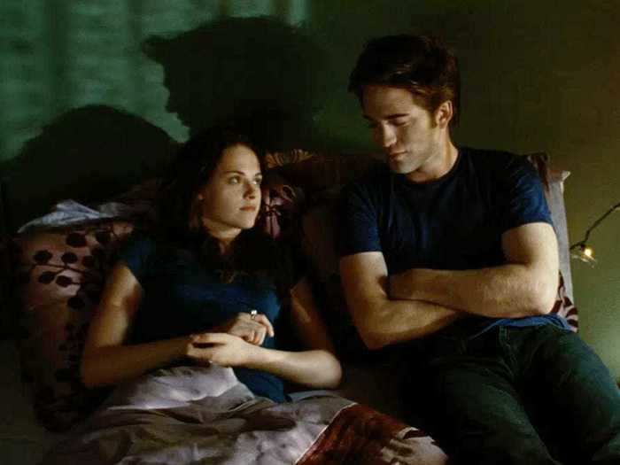 The blue T-shirt that Stewart wore during the kissing scene with Pattinson belonged to Hardwicke.