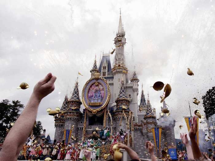 The castle was decorated again in 2005 as part of a worldwide Disney celebration.