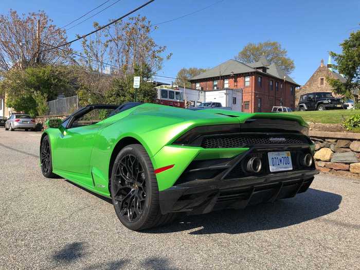 The rear diffuser is tucked beneath the rear overhang.