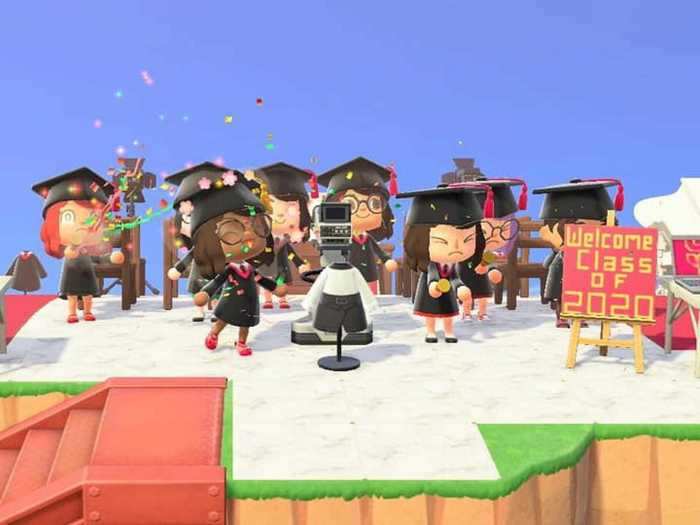 So her friends threw her a surprise graduation ceremony on an "Animal Crossing" island to cheer her up.