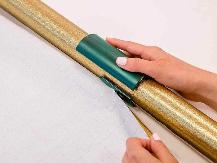 A tool that turns you into a gift-wrapping pro