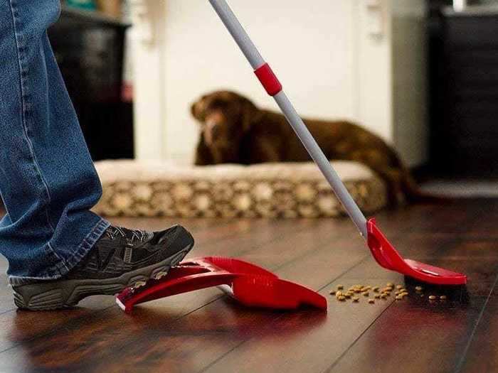 A more effective way to sweep your floor