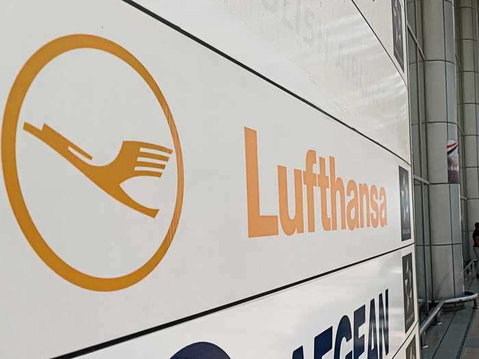 Over the years, Lufthansa has established itself as a major international player and connected the newly reunited Germany with the world following the collapse of the Soviet Union in the 1990s.