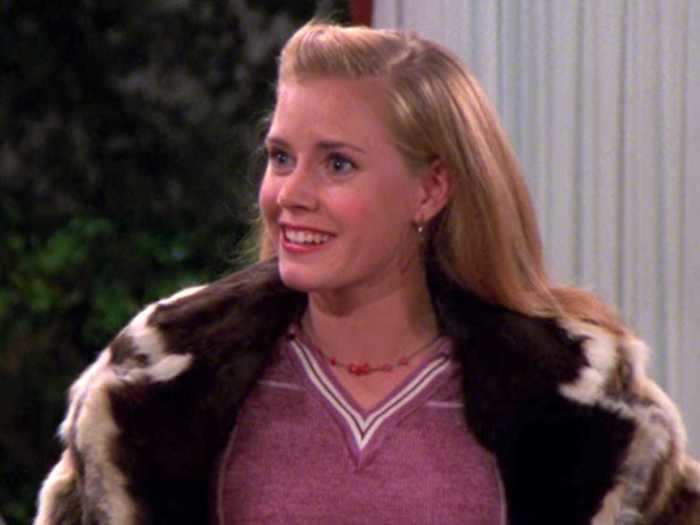 Amy Adams played Kat Peterson, a popular girl at school.