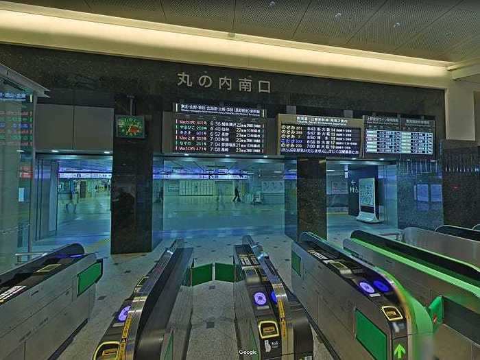 Visiting Tokyo Station virtually is more relaxing than in real life.