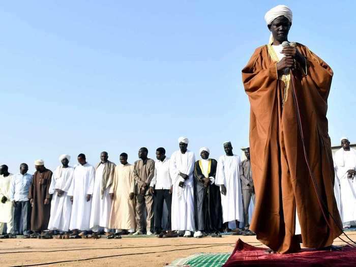 In Al-Zahara square in Juba, South Sudan, Muslims join together to pray.