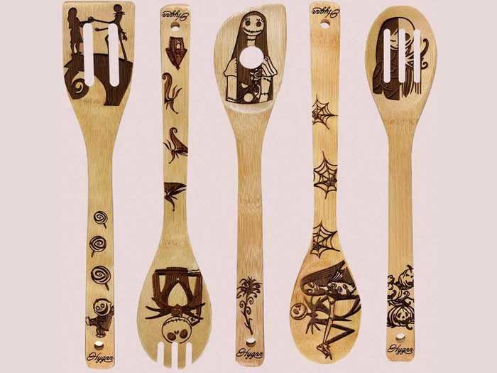 You can use these "Nightmare Before Christmas" utensils throughout the winter and during Halloween.