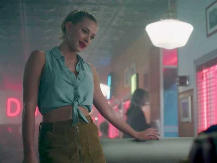 Betty pulled off a modern twist on a classic 1950s look in a tied crop top and corduroy skirt.