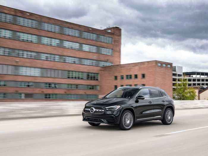 Mercedes-Benz GLA 250: $34,250