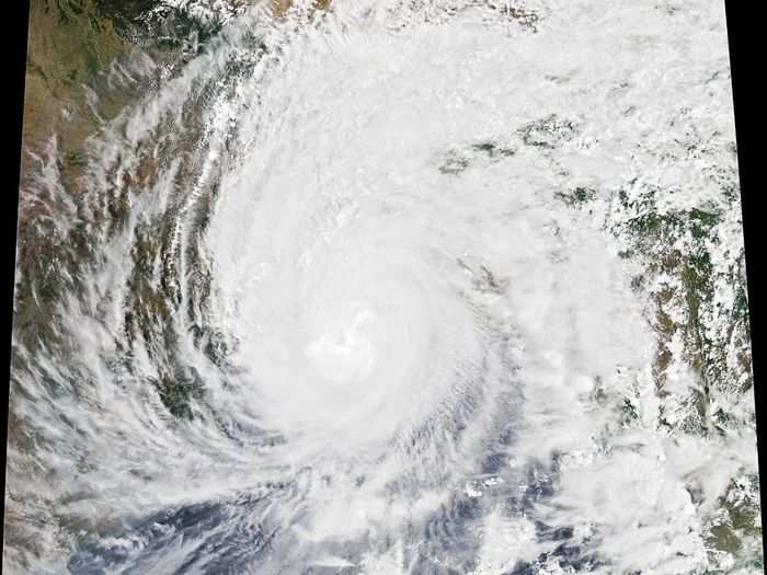 ​Cyclone Amphan on May 20 at 1:00 pm IST