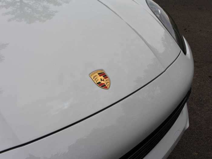 The famous Porsche badge occupies a modest amount of real estate. I have to say that the sea-of-white aspect of my tester was a modest turnoff. I