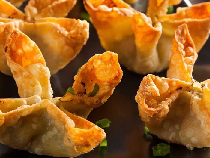 COLORADO: Crab Rangoon