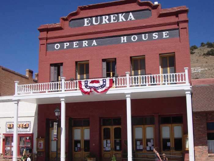 22 (tie). Eureka, Nevada, had a population of 2,029 and a population density of 0.49 people per square mile in 2019.