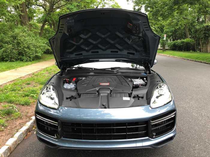 The 4.0-liter, twin-turbocharged V8 makes 541 horsepower with 568 pound-feet of torque. This Porsche can tow nearly 8,000 pounds, which is staggering. Fuel economy isn