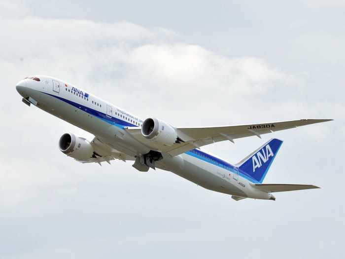It immediately became a favorite among airlines including launch customer All Nippon Airways, Norwegian Air, American Airlines, and United Airlines.