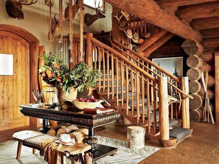 The entire interior of the house has a rustic theme.