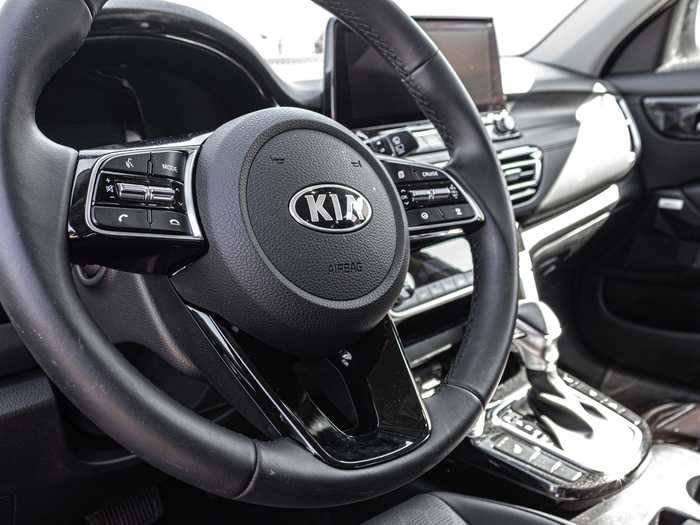 2021 kia seltos