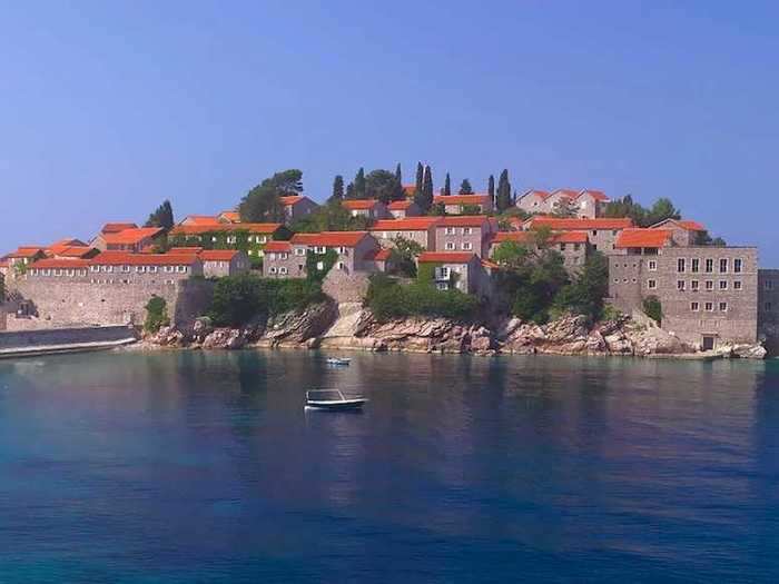 Aman Sveti Stefan, Montenegro