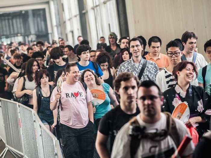 Lines in which many people crowd together while waiting aren