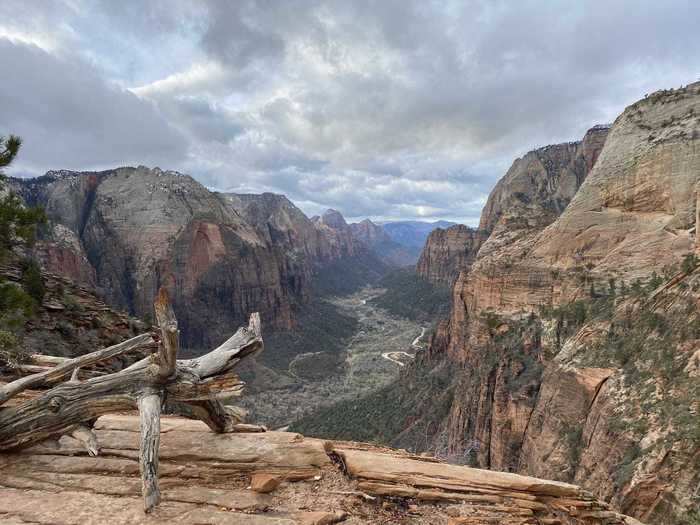 UTAH: Angels Landing Trail near Springdale