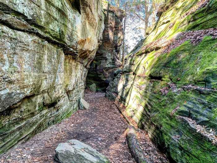 OHIO: Ledges Trail near Hudson