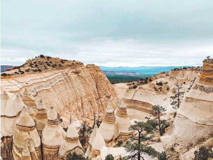 NEW MEXICO: Tent Rocks Slot Canyon and Cave Loop near Cochiti Pueblo