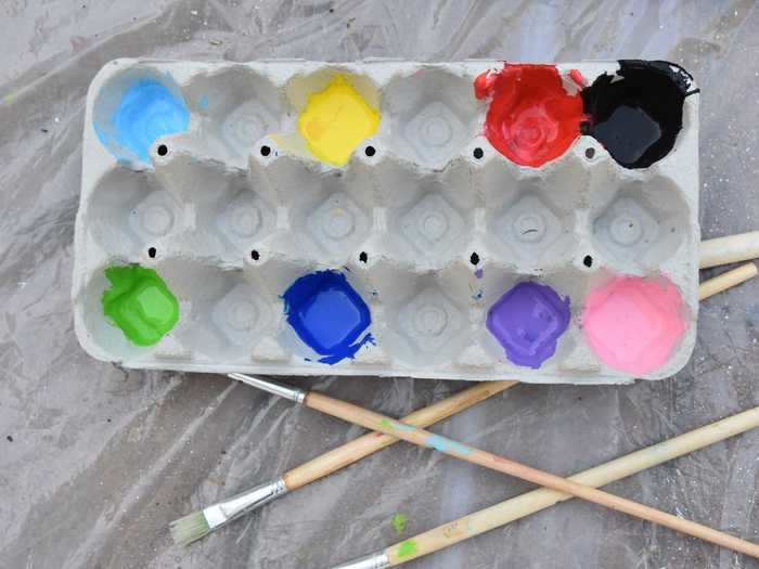 You can also use an old egg carton as a makeshift paint palette.